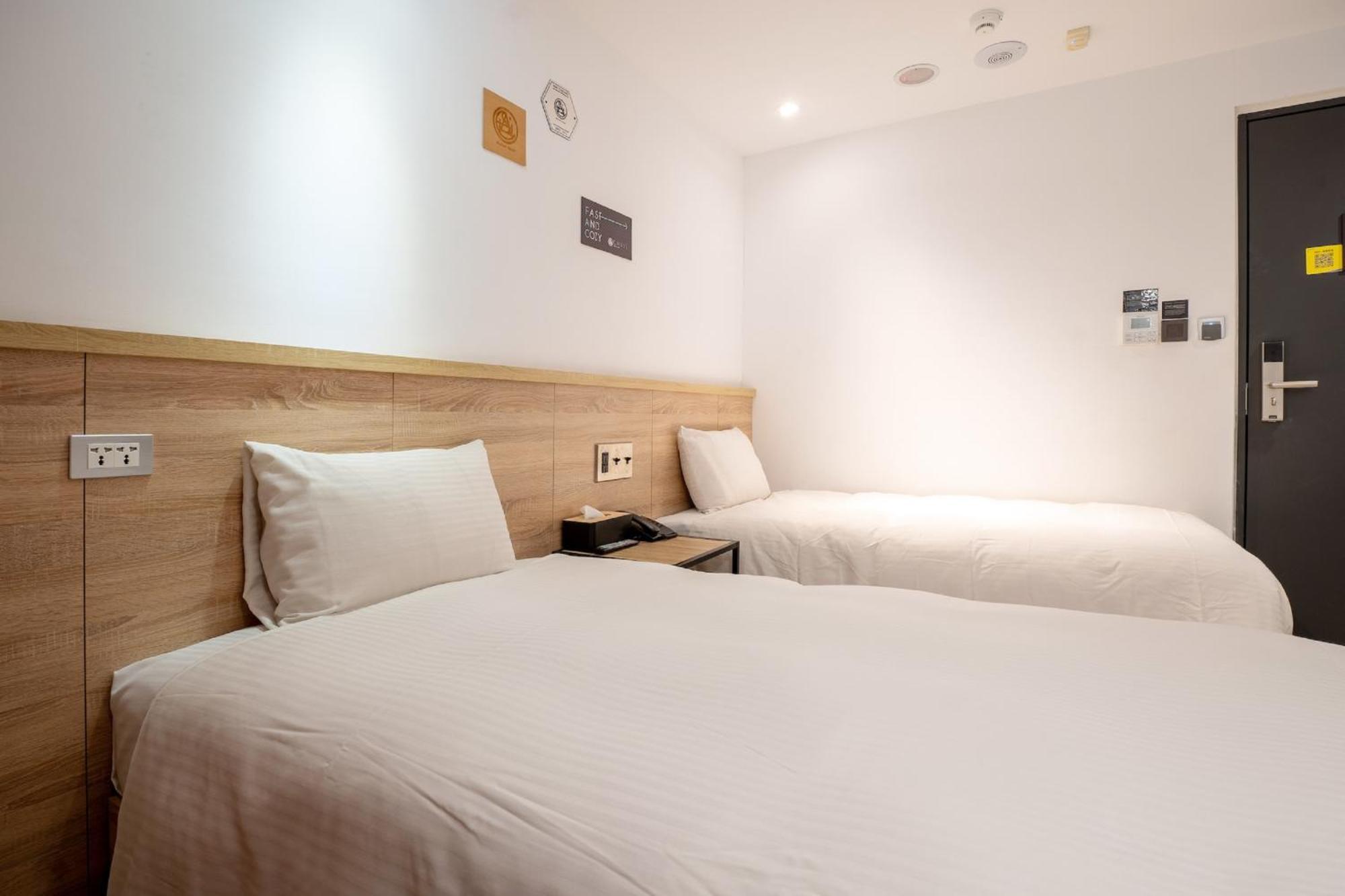 Chase Hotel Тайчжун Экстерьер фото