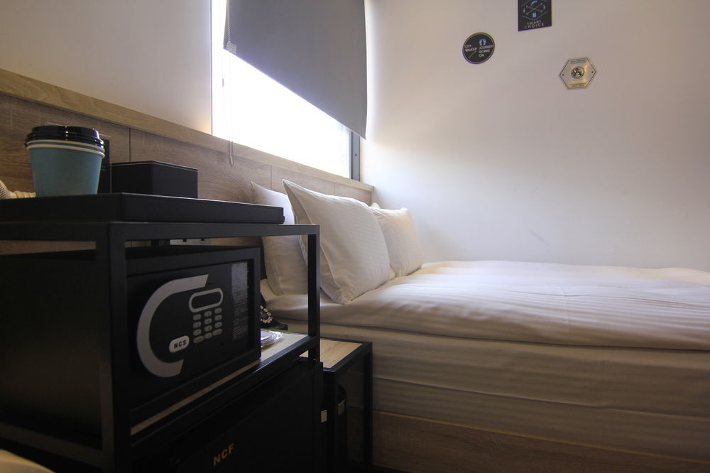 Chase Hotel Тайчжун Экстерьер фото